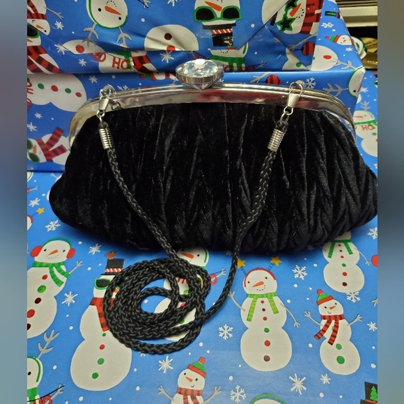 Nina Black Evening clutch/Crossbody bag - Picture 2 of 12